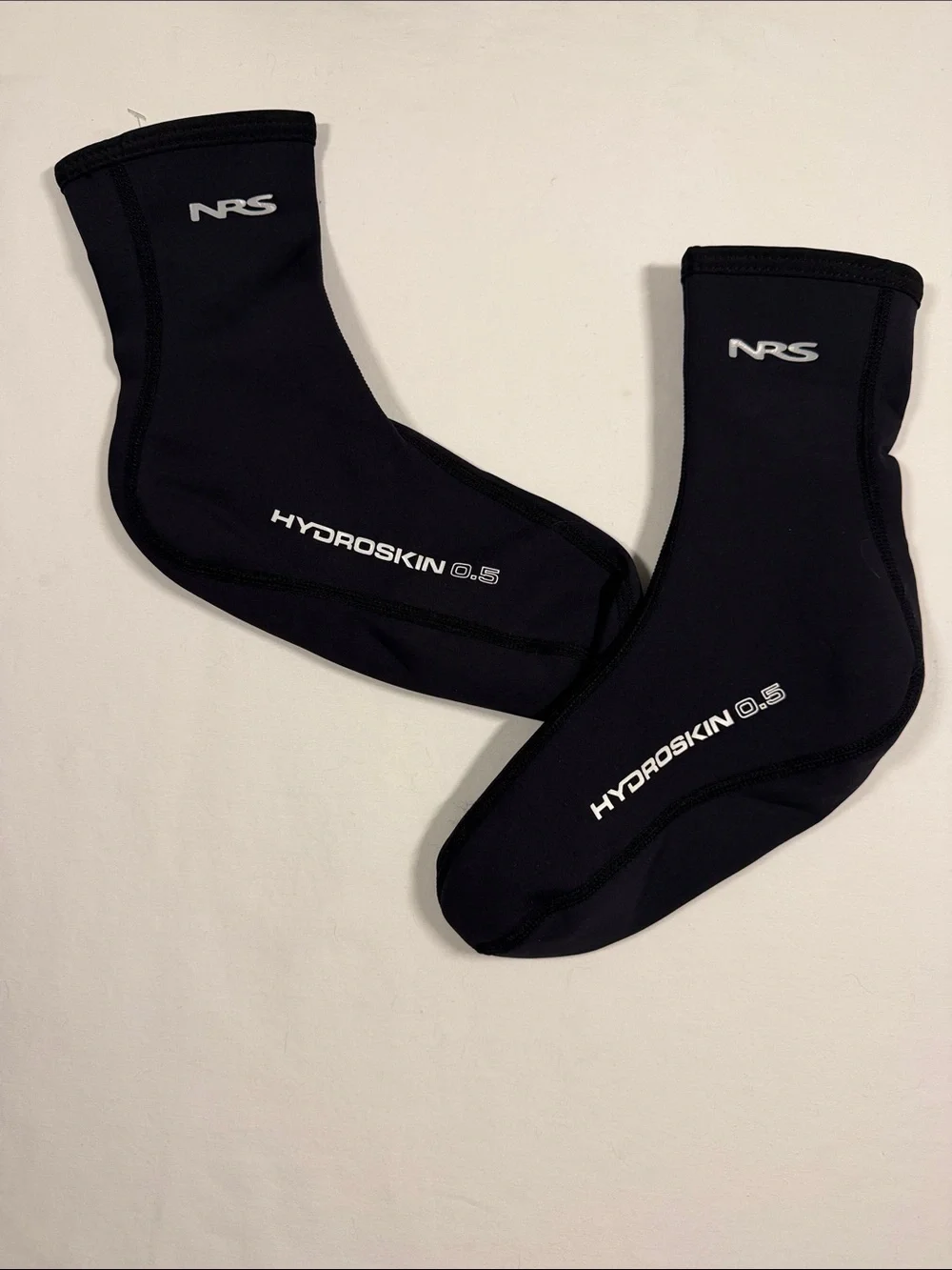 2Pearl Izumi, Louis Garneau & NRS Black Neoprene Cycling/Splash Winter Shoe Cvrs